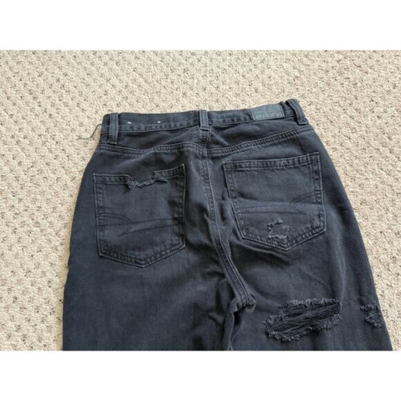 NEW American Eagle women's size 2 black denim distressed jeans Retails $69.95 - Picture 7 of 8
